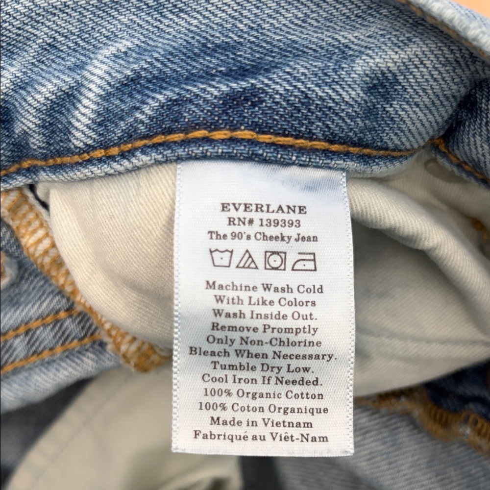 Everlane Blue Cheeky Jean - Picture 7 of 7